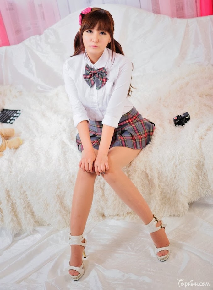 Ngắm gái xinh teen school girl xứ Hàn với váy xinh đẹp